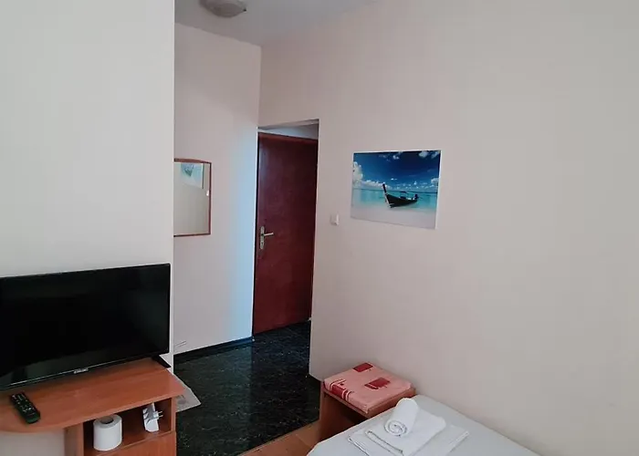 Sineva Maison d'hôtes 3*